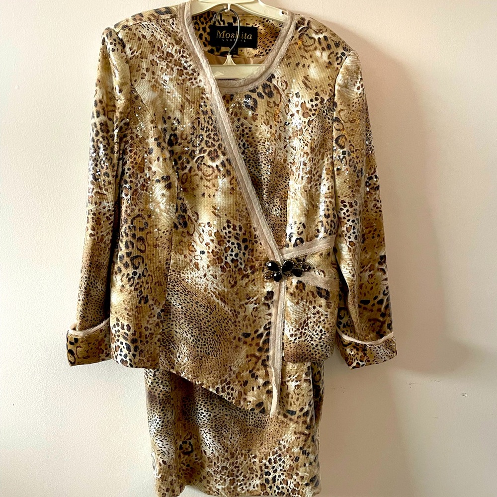 A spectacular dress suit.